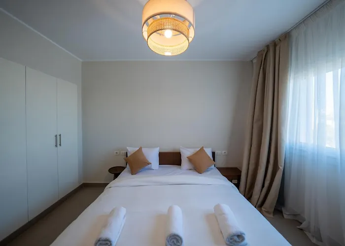 Joubal 2br • Floor Lagoon View شقة الغردقة