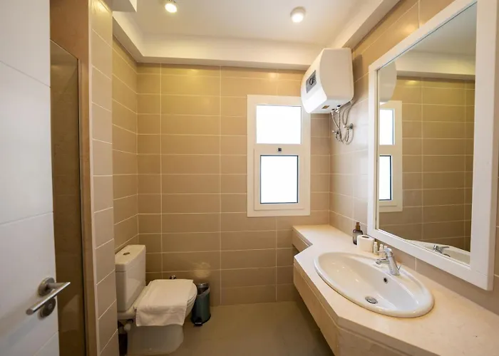 Joubal 2br • Floor Lagoon View الغردقة